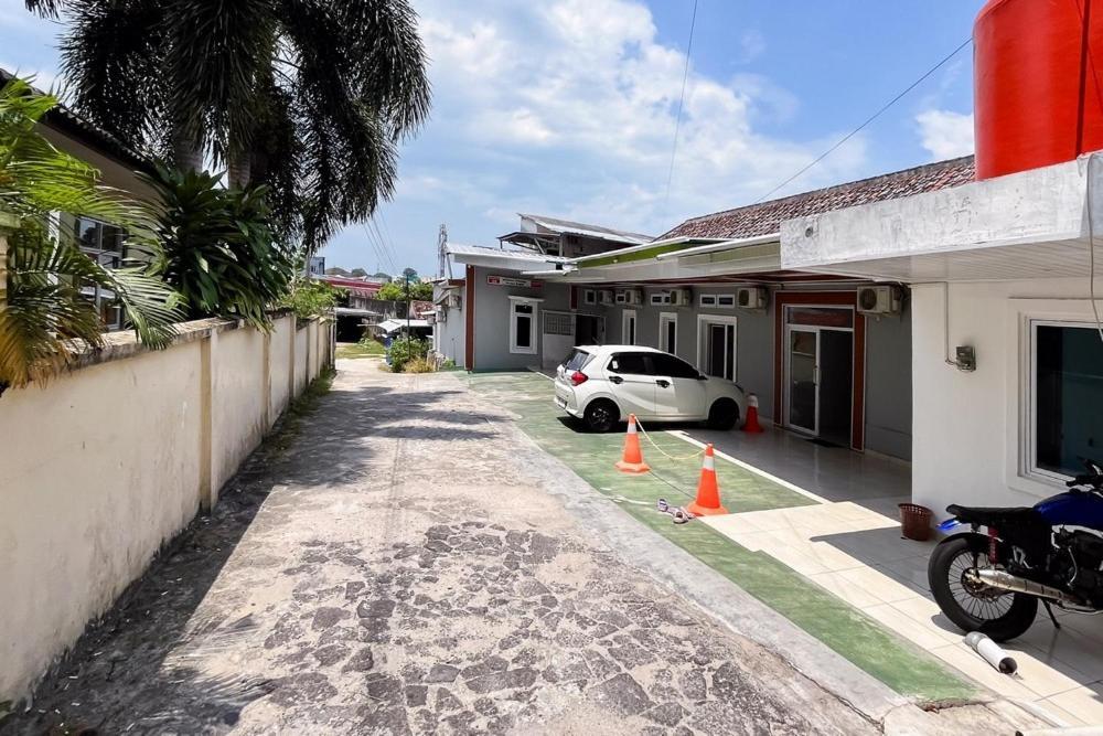 Hotel Kostel 99 Pangkal Pinang Redpartner Esterno foto