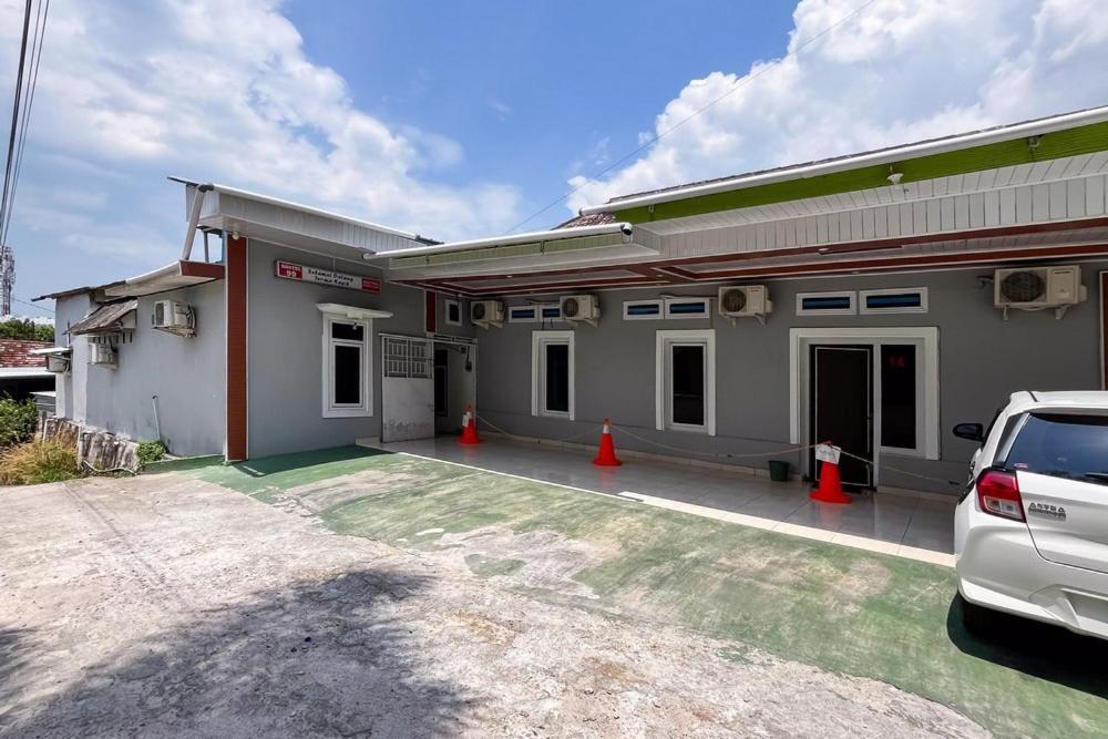 Hotel Kostel 99 Pangkal Pinang Redpartner Esterno foto