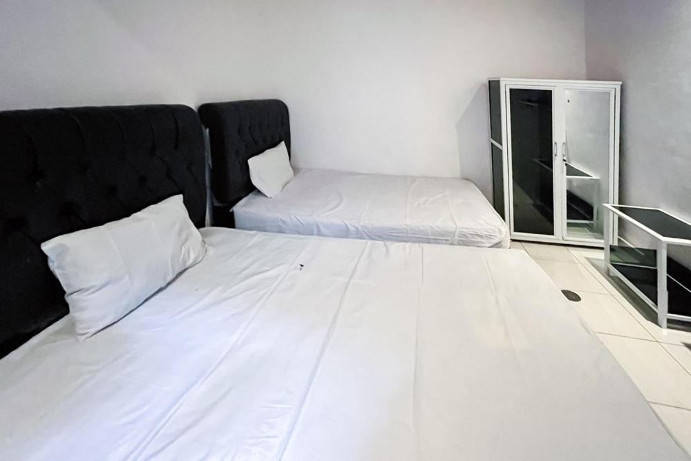 Hotel Kostel 99 Pangkal Pinang Redpartner Esterno foto