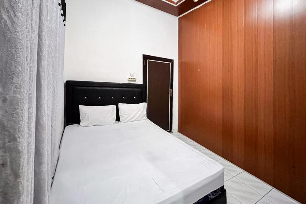 Hotel Kostel 99 Pangkal Pinang Redpartner Esterno foto